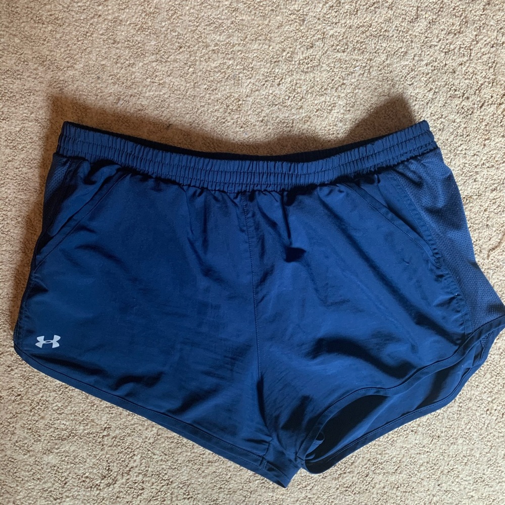 athletic under armour shorts